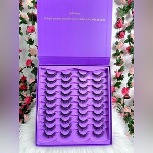 20 Pairs of 3D lashes I Lash Book | Mink Lashes I Faux Lashes | Dluxe Natural 02